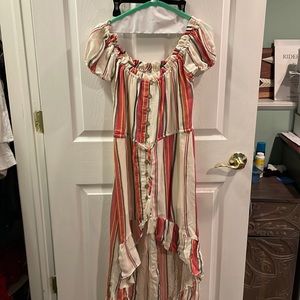 High/low Dress. Size: Medium